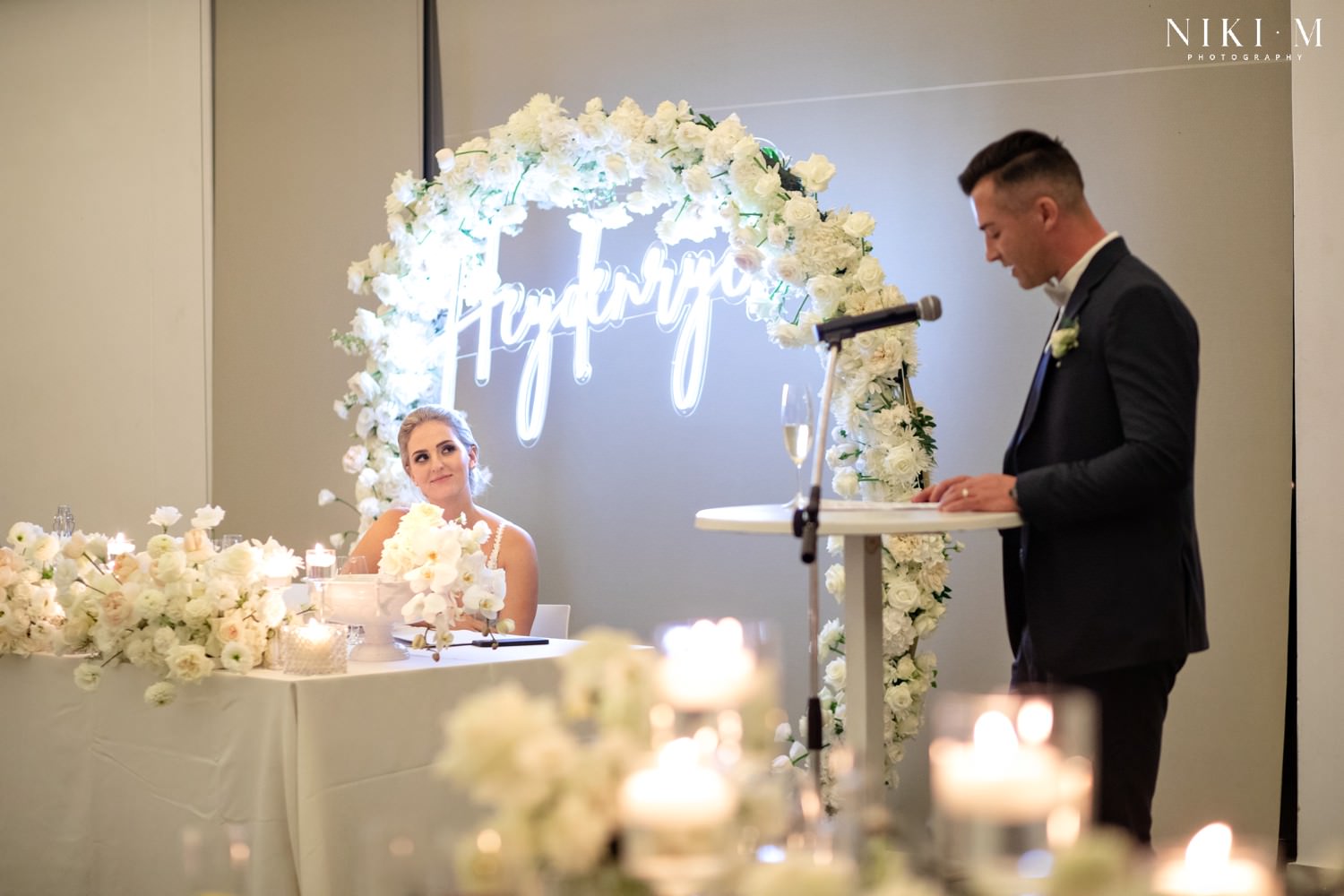 Classic white wedding decor